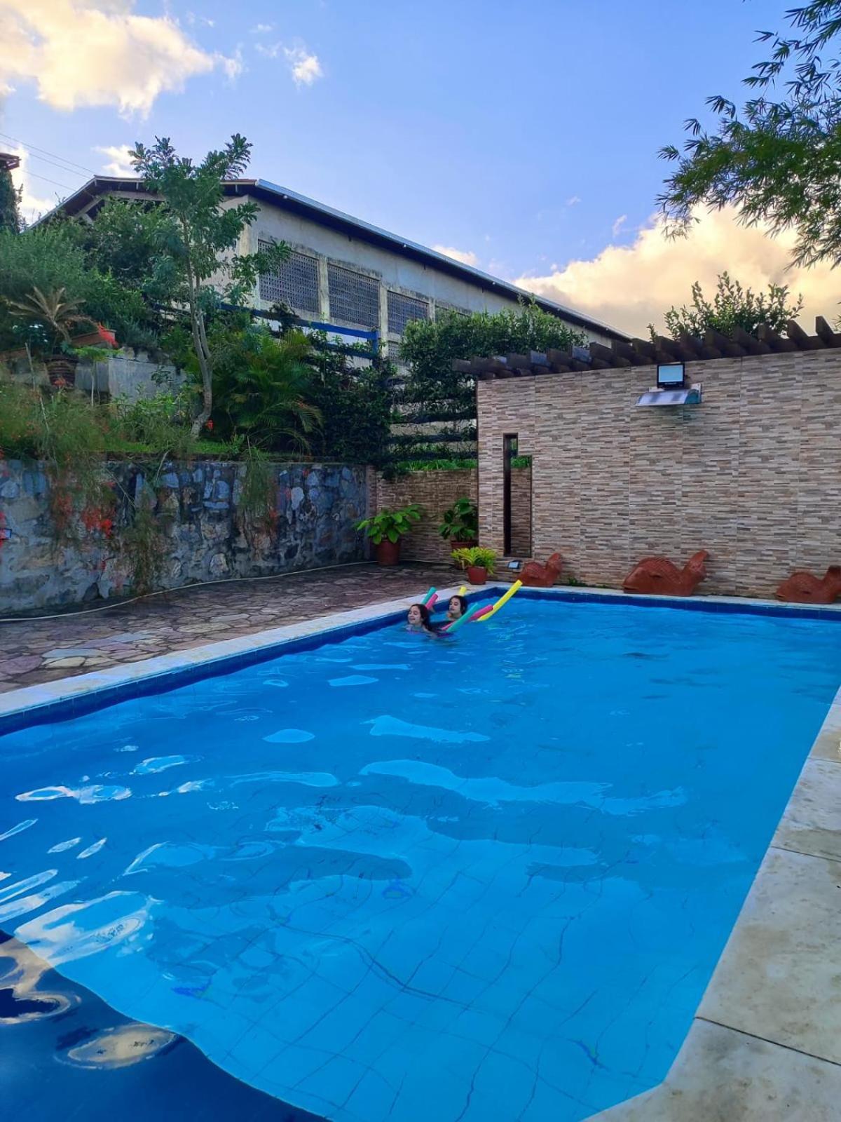 Casa Cantinho Da Paz, Seu Lazer Completo, Churrasqueira, Piscina E Muita Tranquilidade Gravatá Esterno foto